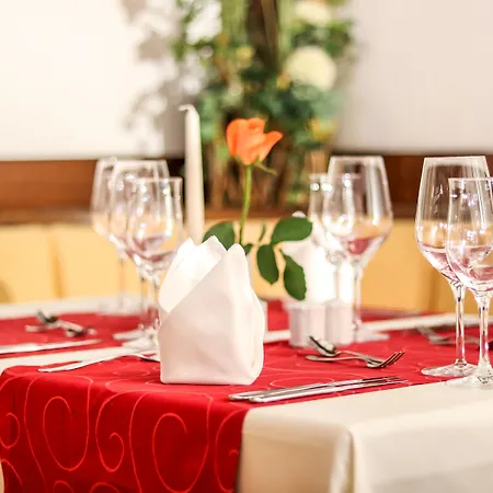 Hotel Centurio 3*